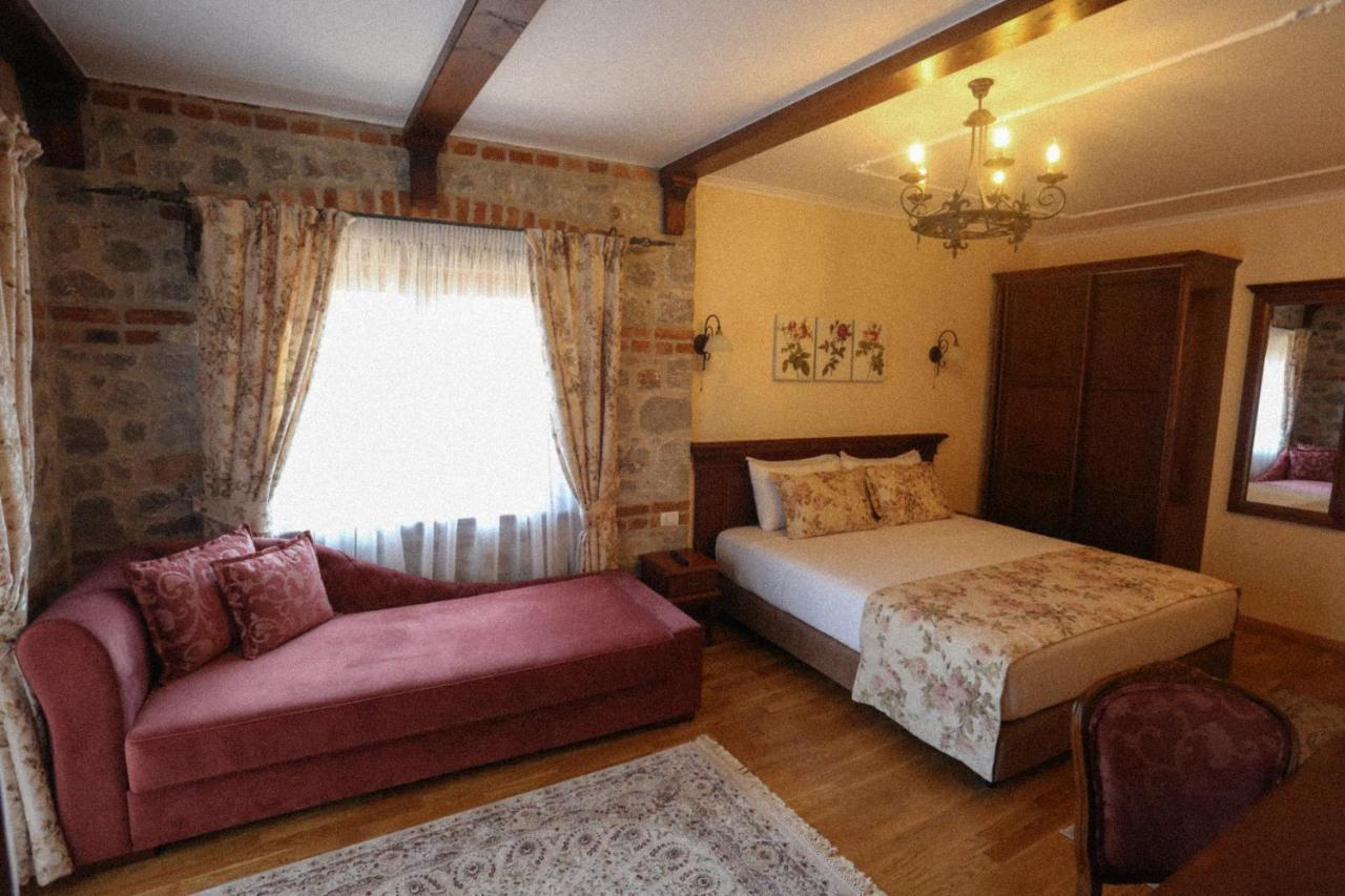 Vila Dante Boutique Hotel Tushemisht Eksteriør bilde