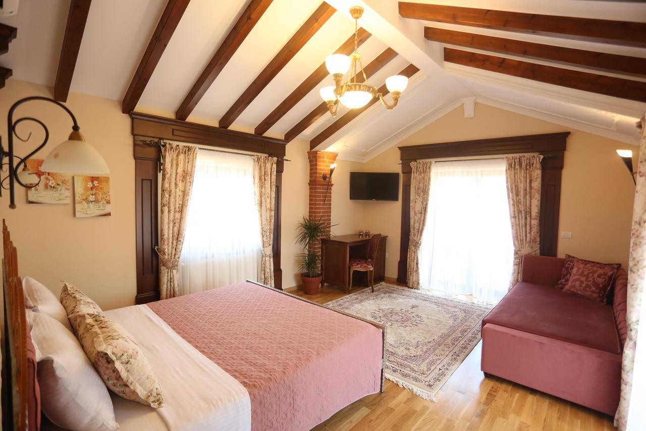 Vila Dante Boutique Hotel Tushemisht Eksteriør bilde